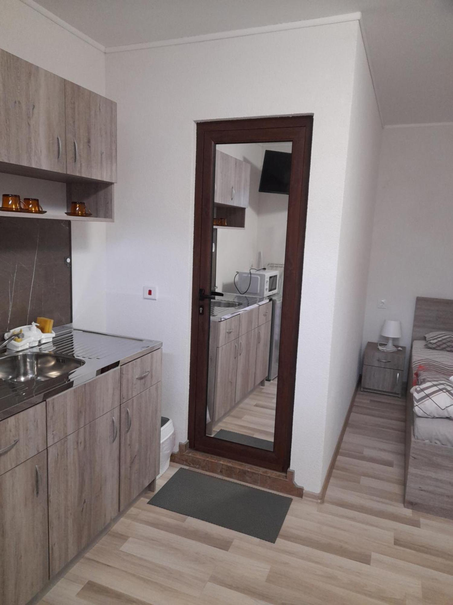 Guest Rooms Ider Sapareva Banya Eksteriør billede